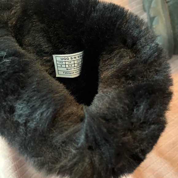 Uggs Australia classic Tall Essential Boots - Picture 5 of 10